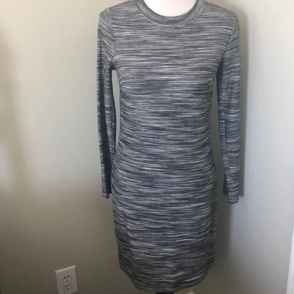 {Trina Turk} Dress, size small Like New